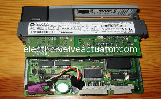 좋은 가격 AB Allen Bradley 1747-L532 Ser E SLC500 PLC 산업 자동화 요구 사항을 위한 최고의 솔루션 온라인
