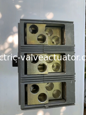 좋은 가격 웨스팅하우스 HNC31200F 회로 차단기 1200 AMP 3 막대기 600 VAC 온라인