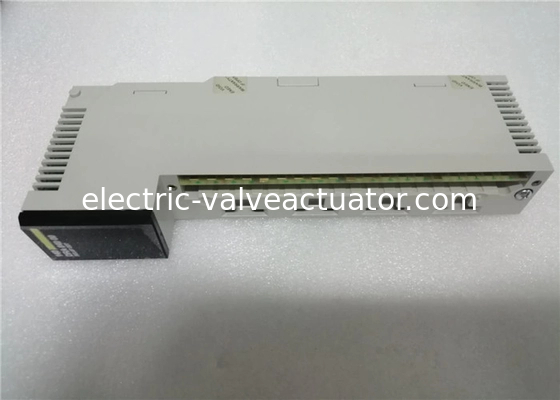 좋은 가격 Schneider 140DIO33000 discrete input module Modicon Quantum 32 I 24 V DC 온라인