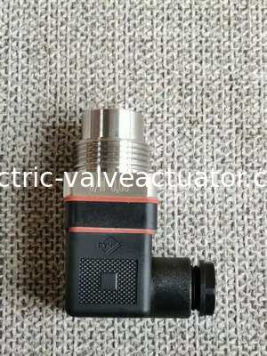 좋은 가격 KOBOLD TWR120900 산업 자동화를 위한 안정적이고 내구성이 뛰어난 컴팩트 터미널 스위치 온라인